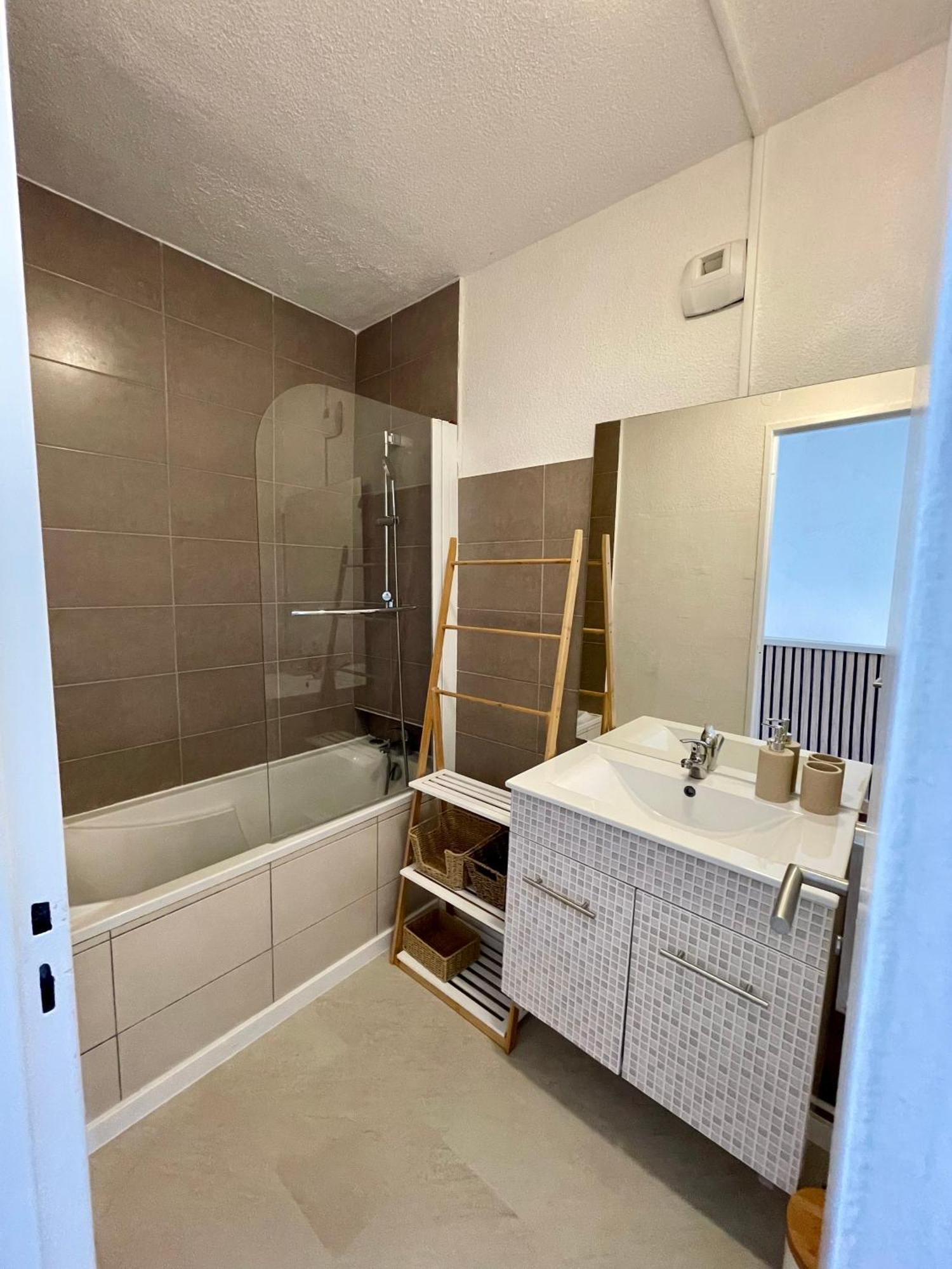 Superbe Duplex Refait A Neuf ! Daire Hyères Dış mekan fotoğraf